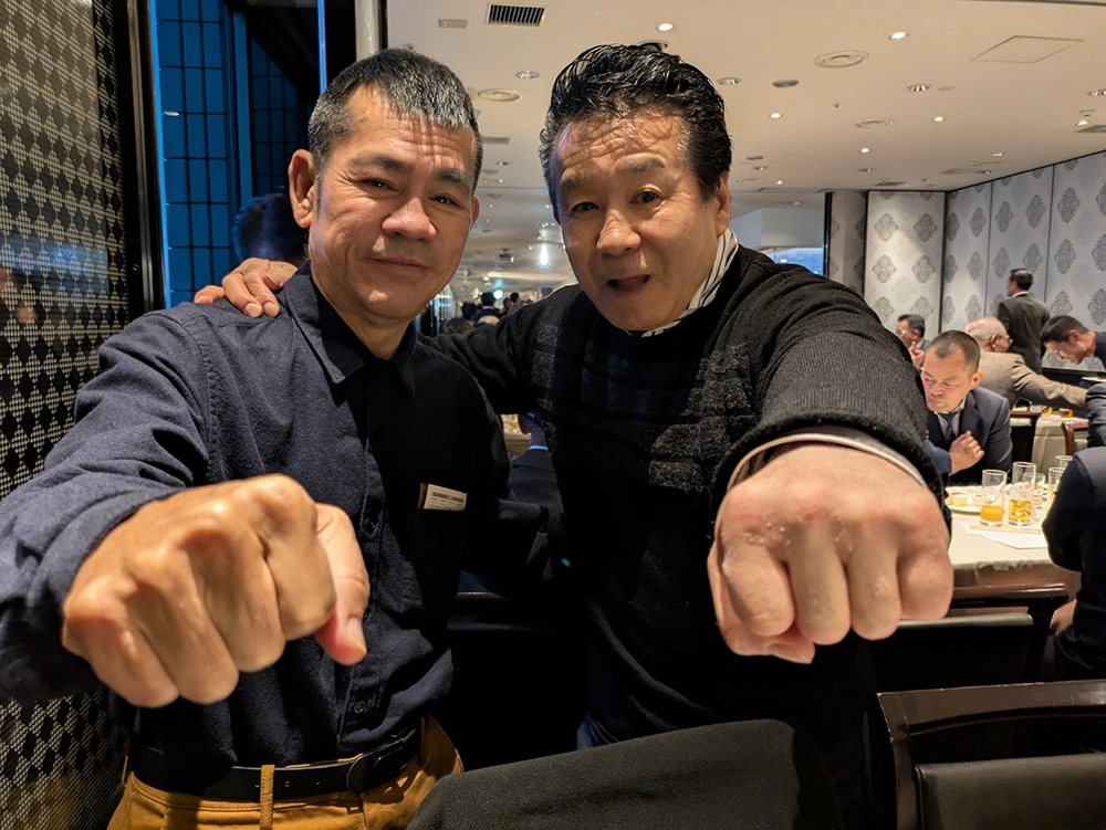 4.なぜか渡嘉敷さんは台湾から駆け付けたロッキー・リンさんと